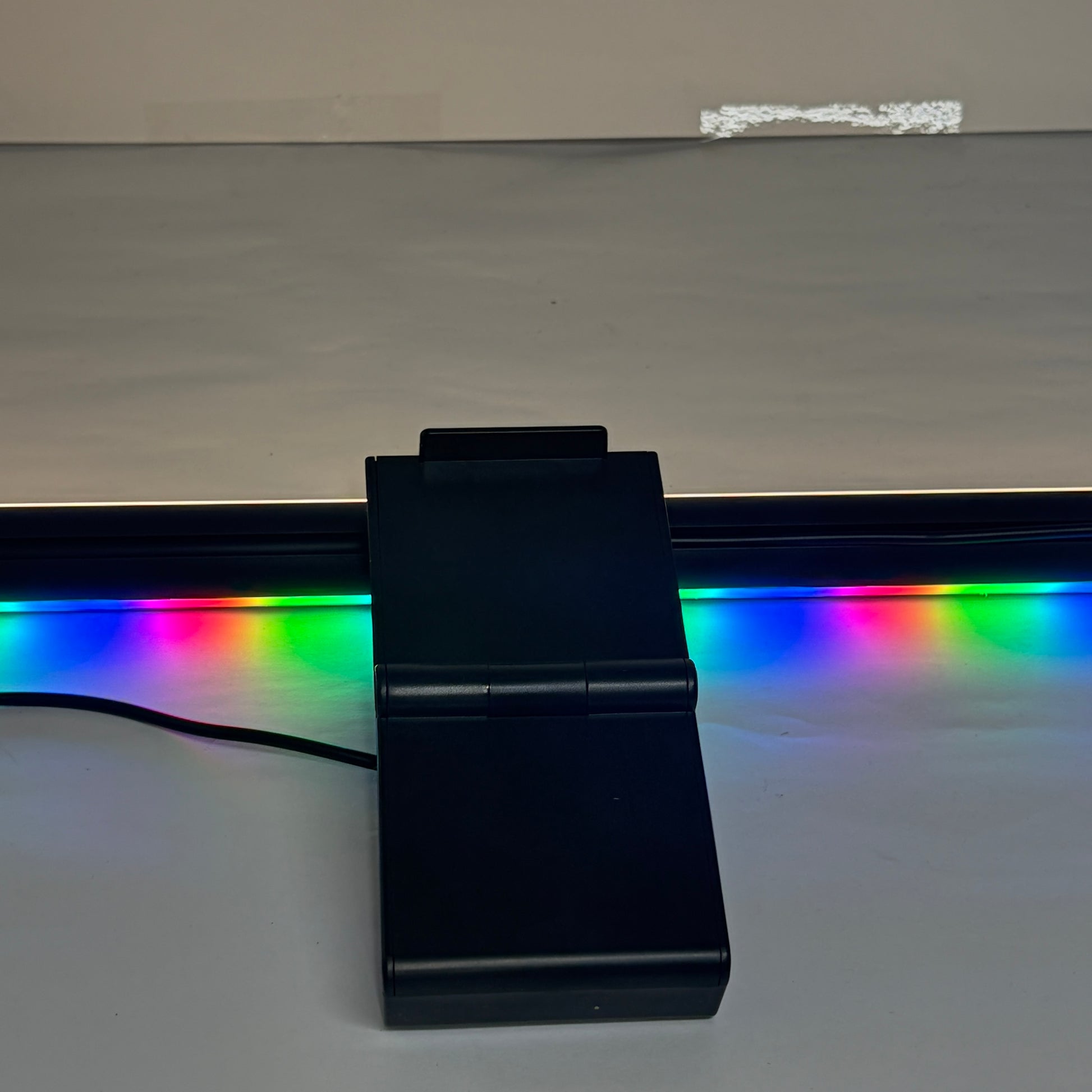 Aurora monitor light bar with RGB backlight by Arkaneia, photo 3