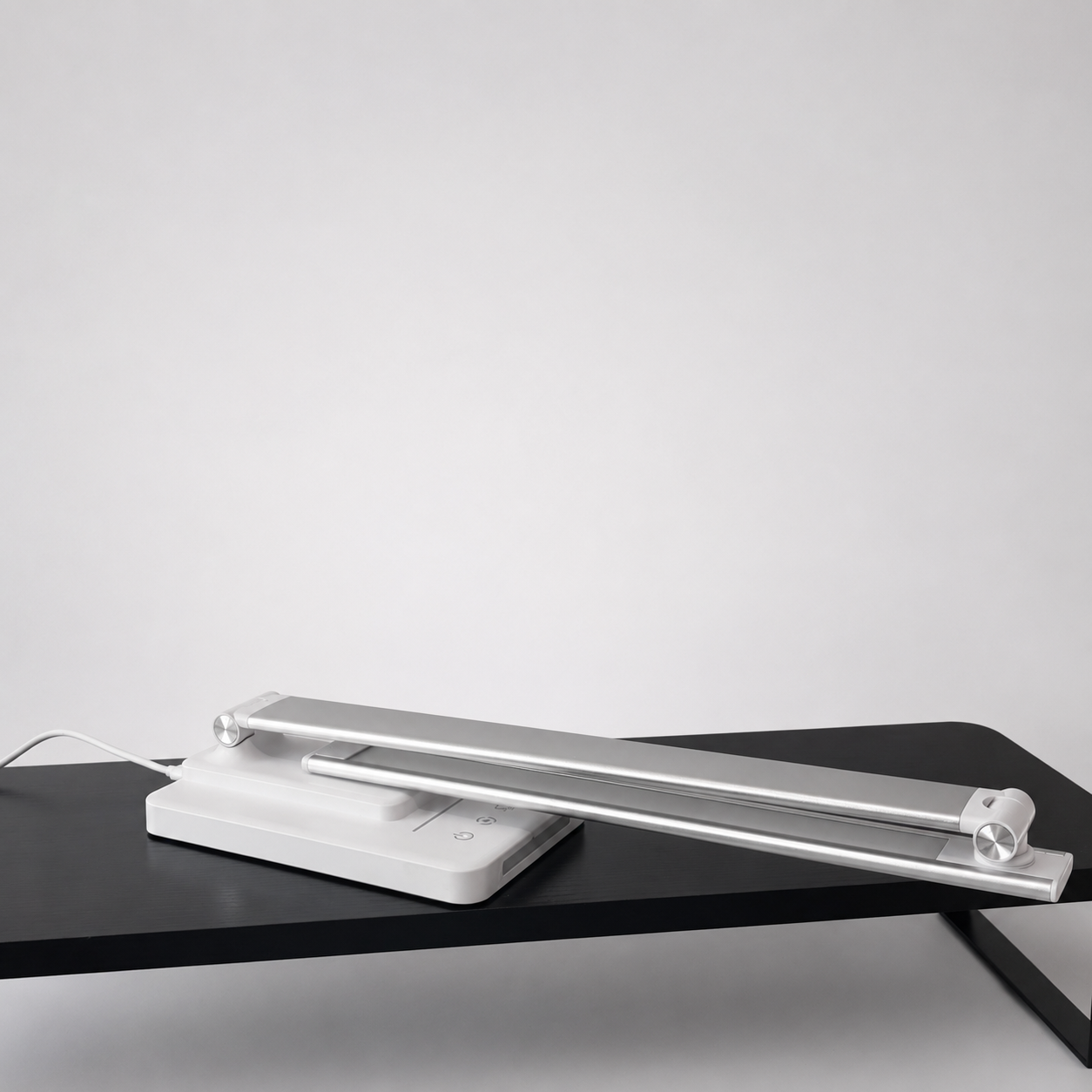 Gemini dual-head desk lamp by Arkaneia, photo 6